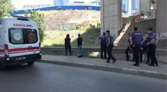 Ümraniye'de viyadük altındaki derede erkek cesedi bulundu