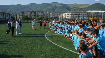 Gemlik Belediyespor Yaz Futbol Okulu Başladı