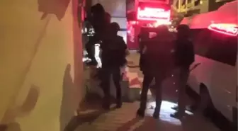 Esenyurt HDP İlçe Binasında Öcalan Posterleri Bulundu