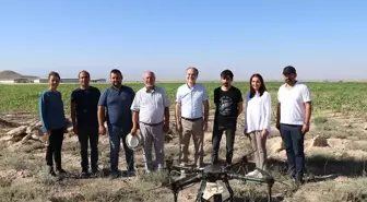 Niğde Ömer Halisdemir Üniversitesi'nde Dronlarla İlaçlama Yapıldı