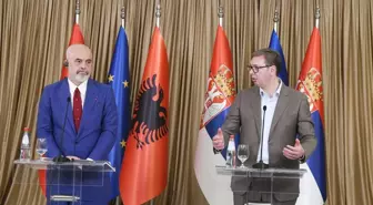 Arnavutluk Başbakanı Rama, Sırbistan ve Kosova Arasındaki Gerginliğin Çözümünde Diyalog ve Anlaşma Yolunun Önemini Vurguladı
