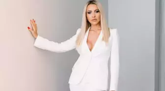Hadise, Threads uygulamasında bikinili pozunu paylaştı! Zayıflığı şaşkına çevirdi