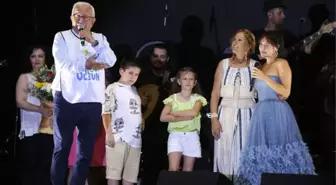 Ereğli'de Şevval Sam rüzgarı! Belediye Başkanı Posbıyık, şarkıcı için festivali uzattı