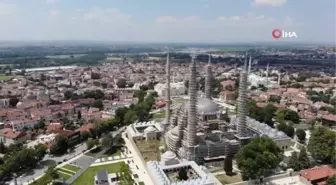 Pehlivanlar Edirne'deki camilerde buluştu