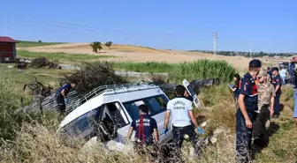 Samsun'da minibüs kazası: 2 ölü, 5 yaralı