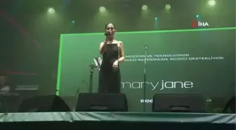 Mary Jane, Kdz. Ereğli'yi coşturdu