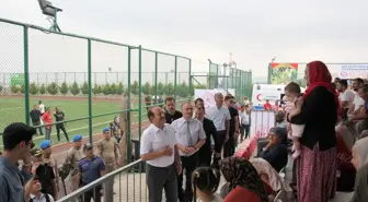 Erdemli Kaymakamlık Kupası Mahalleler Arası Futbol Turnuvası'nda Kadın Taraftarlar Takımlarına Destek Verdi