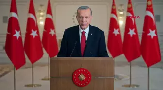 Cumhurbaşkanı Erdoğan Türkiye Kızılay Derneği'ne Destek Verdi