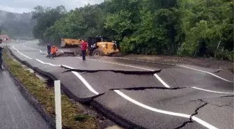 Zonguldak'ta sağanak; dereler taştı, heyelan oldu (6)