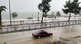 Ordu'da sağanak sonrası kapanan Karadeniz Sahil Yolu açıldı