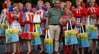 Kemer'de 8. Uluslararası Güneşin Evi Türkiye Festivali Gerçekleştirildi