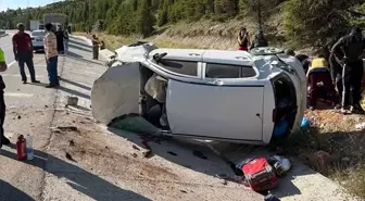 Konya'da Otomobil Devrildi: 1 Ölü, 3 Yaralı