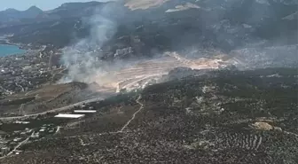 Silifke'de Makilik Alanda Yangın Çıktı