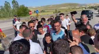 Hakan Çalhanoğlu, Bayburt'ta coşkuyla karşılandı
