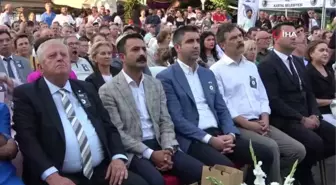 Srebrenitsa Katliamı'nda hayatını kaybedenler Kartal'da hüzünle anıldı