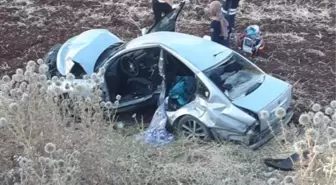 Diyarbakır'da Otomobil Kazası: 1 Ölü, 2 Yaralı