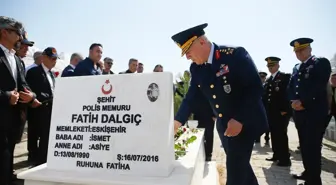 Şehit Polis Fatih Dalgıç, Kabri Başında Anıldı