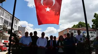 Gümüşhacıköy'de 15 Temmuz resim sergisi açıldı