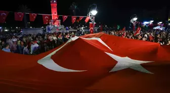 İzmir'de 15 Temmuz Demokrasi ve Milli Birlik Günü Programı Düzenlendi