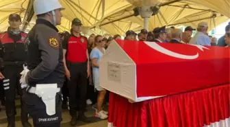 Kağıthane'de şehit olan polis memuru Alp Efe Bekit, Ankara'da toprağa verildi