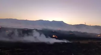 Bucak'ta çıkan yangında 200 dekar saman balyası zarar gördü