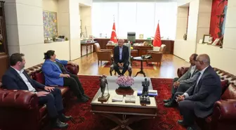 Kılıçdaroğlu, KESK Heyetini Kabul Etti