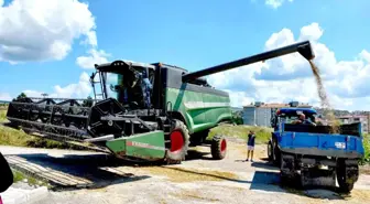 Samsun'da Buğday Hasadı Dualarla Başladı