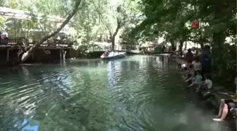 Mardin'deki Yeşilsu Mesire Alanı Sıcaklardan Kaçanların Adresi Oldu