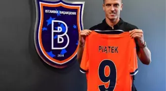 Başakşehir, Krzysztof Piatek'i kadrosuna kattı