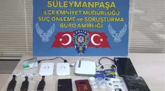 Ehliyet sınavında kopya çekmeye çalışanlar yakalandı