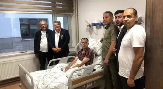 Harp Malulü Gaziler Derneği Erzurum Şubesi, yaralanan Jandarma Astsubay Başçavuş'u ziyaret etti