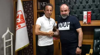 Balıkesirspor, Recep Çetin'i teknik direktör olarak göreve getirdi