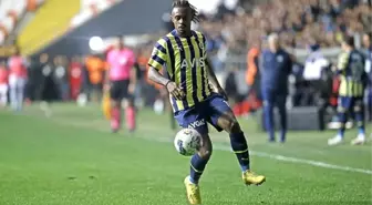 Fenerbahçe'den hiç hesapta olmayan karar! Lincoln Henrique'nin sözleşmesi askıya alınıyor