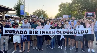 Kadıköy'de Bisiklet Sürücüsüne Çarpan Otomobilin Şoförü Yakalandı