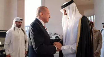 Katar Emiri Şeyh Tamim bin Hamad Al Thani, Cumhurbaşkanı Erdoğan'ı Doha'da ağırladı