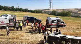 Adıyaman Gölbaşı Karayolunda Minibüs Kazası: 5 Yaralı