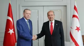 Cumhurbaşkanı Erdoğan, KKTC Cumhurbaşkanı Tatar ile görüştü