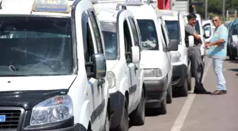 Samsun'da Dolmuşçuların Zam Talebi Yarın Netleşecek