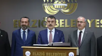 Milli Eğitim Bakanı Elazığ'da ziyaretler gerçekleştirdi