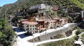 Artvin'in Yusufeli ilçesinde yangın felaketi sonrası yeni konutlar tamamlandı