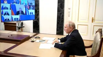 Putin: Polonya'nın Ukrayna'ya gönderdiği silahlar ve toprak talepleri hatırlatılacak