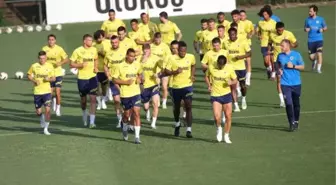 Fenerbahçe, yeni sezon hazırlıklarına devam etti