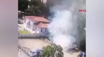 Silivri'de Park Halindeki Otomobil Kundaklandı