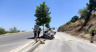 Adıyaman'da Kontrolü Kaybedilen Otomobilin Takla Atması Sonucu 4 Kişi Yaralandı