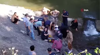 Derede can pazarı: Üniversite öğrencisinin duran kalbi için sağlık personeli seferber oldu
