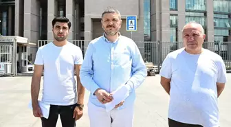 Yesevi Alperenler Derneği, İBB'yi Müstehcen Sergi İçin Suç Duyurusunda Bulundu