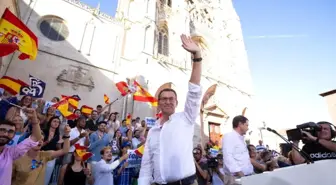 İspanya'da Halk Partisi önde tamamladı ancak iktidar için yeterli koltuğu elde edemedi