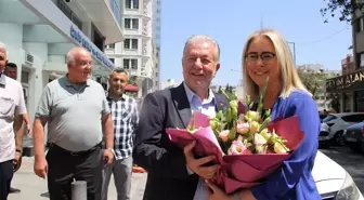 AK Parti İzmir Milletvekili Ceyda Bölünmez Çankırı, İzmir Esnaf ve Sanatkarlar Odaları Birliği'ni ziyaret etti