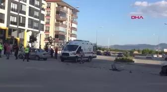 Isparta'da Otomobil Kazası: 6 Kişi Yaralandı