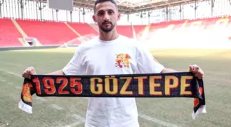 Göztepe'nin yeni transferi Ali Dere: 'Burada harika bir aile ortamı var'